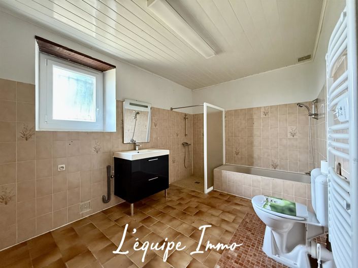 Image No.10-4 Bed House for sale