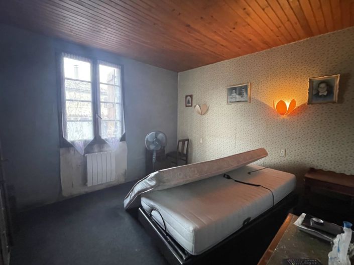 Image No.6-3 Bed House for sale