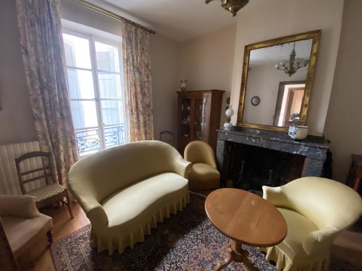 Image No.3-6 Bed House for sale