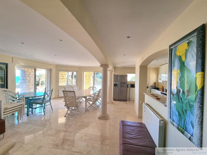 Image No.5-3 Bed House for sale