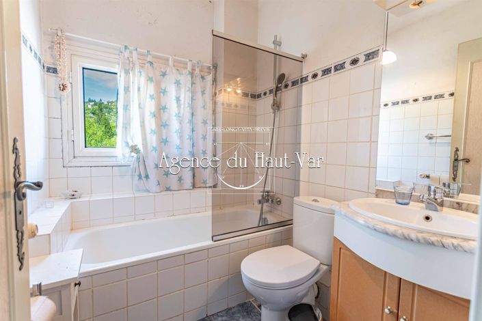 Image No.22-3 Bed House for sale