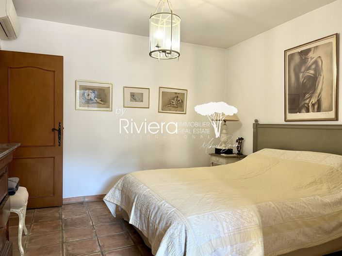 Image No.15-2 Bed House for sale