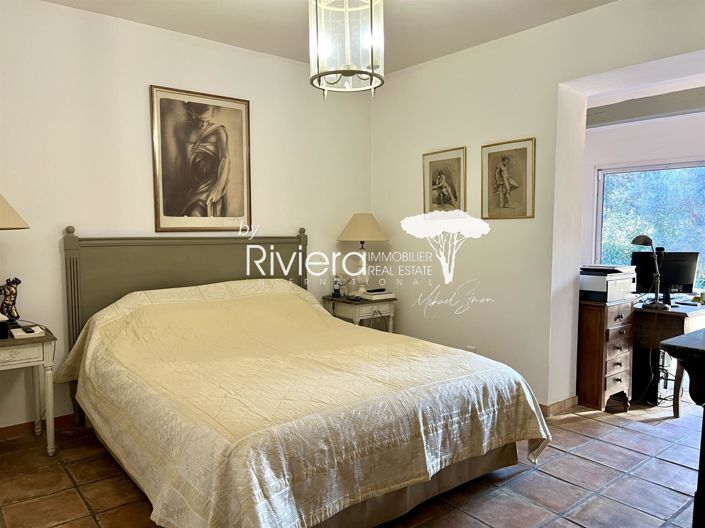 Image No.36-2 Bed House for sale