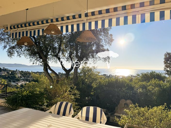 Image No.3-Maison de 4 chambres à vendre à Cavalaire-sur-Mer