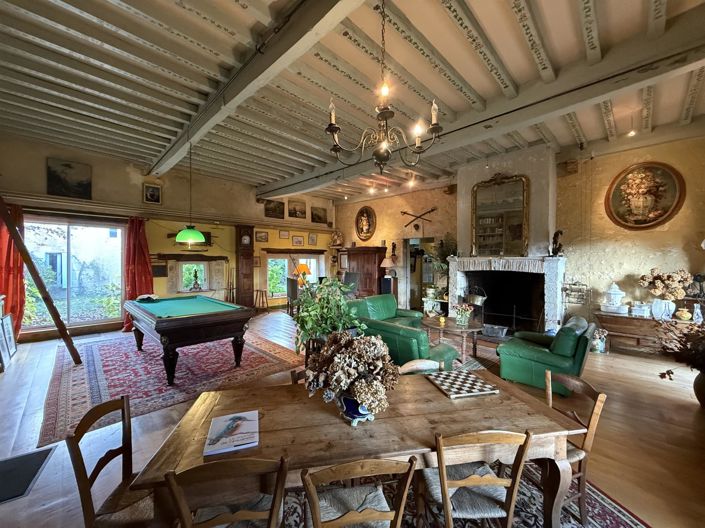 Image No.2-Maison de 7 chambres à vendre à Castelnau-d'Auzan