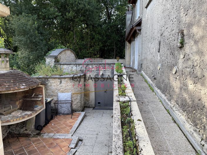 Image No.6-2 Bed House for sale