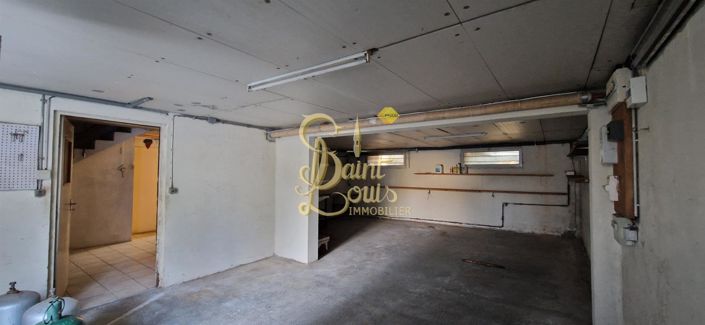 Image No.10-2 Bed House for sale