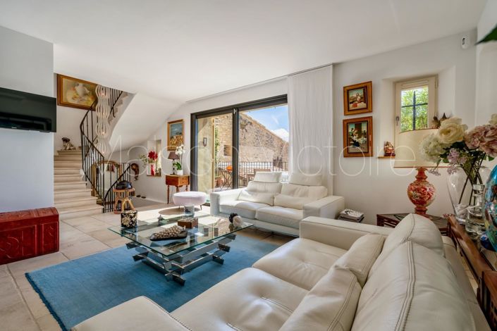 Image No.2-Maison de 3 chambres à vendre à Goult