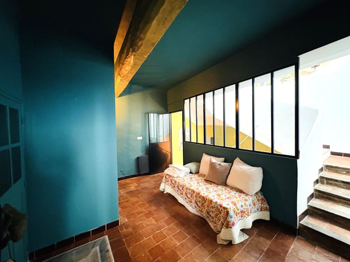 Image No.17-9 Bed House for sale