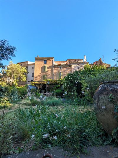 Image No.24-9 Bed House for sale