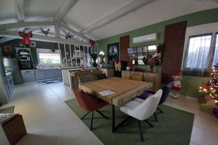 Image No.5-3 Bed House for sale