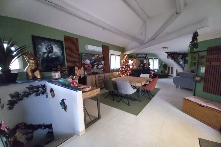 Image No.6-3 Bed House for sale