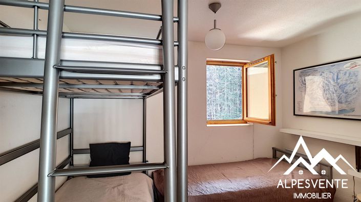 Image No.8-3 Bed Apartment for sale