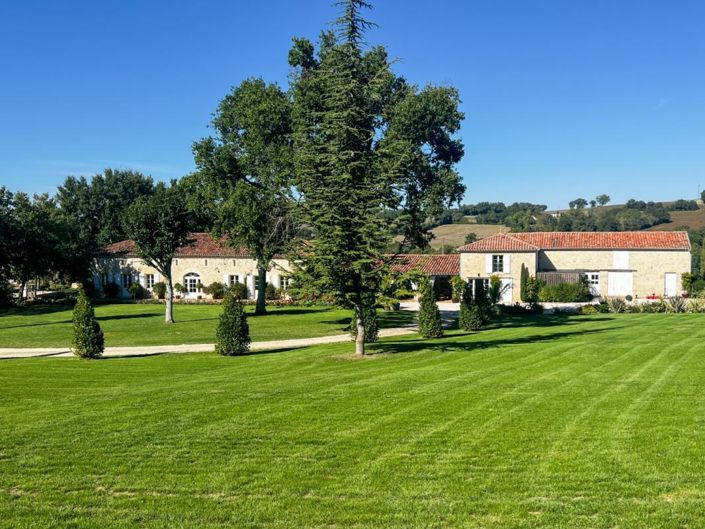 Image No.2-7 Bed House for sale