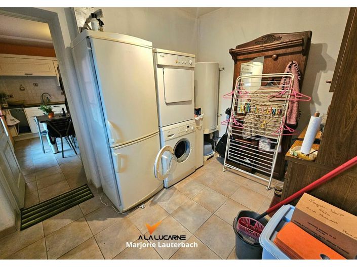 Image No.11-3 Bed House for sale