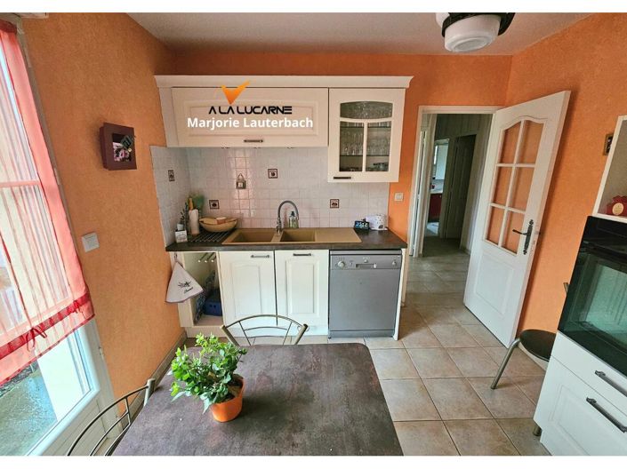 Image No.25-3 Bed House for sale