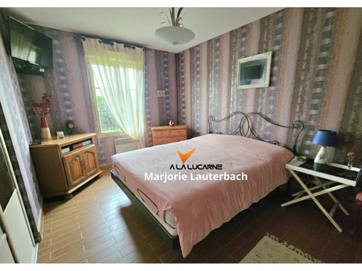 Image No.6-3 Bed House for sale