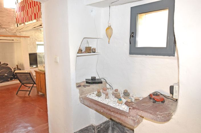 Image No.17-2 Bed House for sale