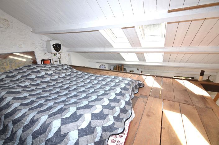 Image No.20-2 Bed House for sale