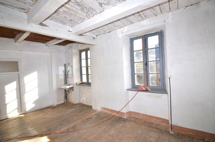 Image No.21-2 Bed House for sale