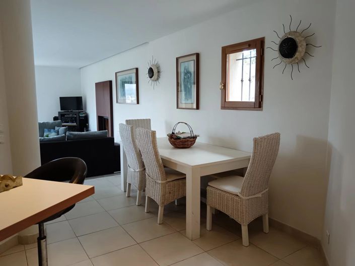 Image No.12-3 Bed House for sale