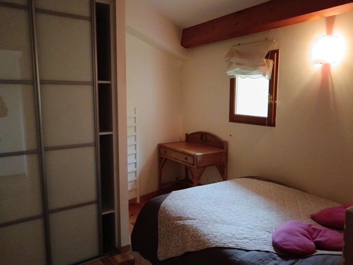 Image No.17-3 Bed House for sale