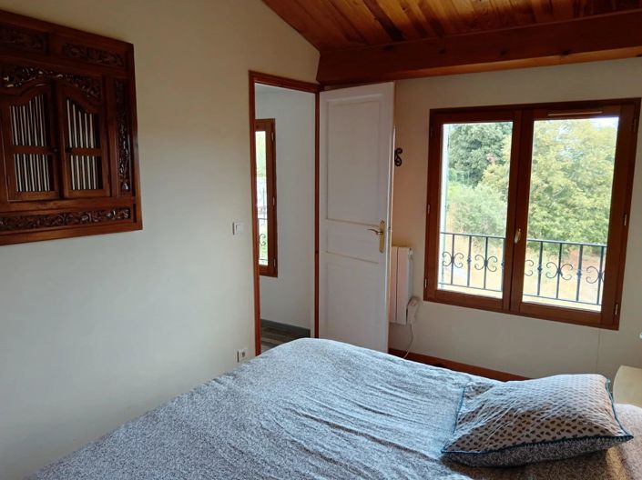 Image No.25-3 Bed House for sale