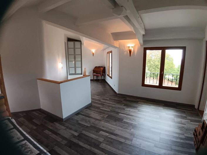 Image No.28-3 Bed House for sale