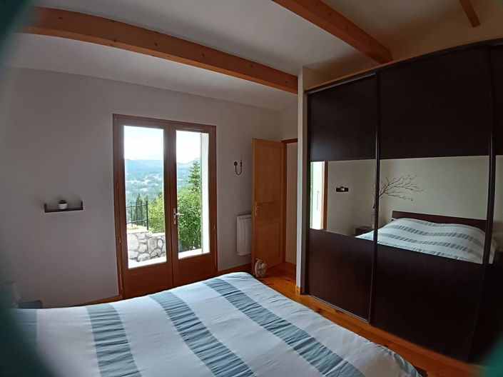 Image No.31-3 Bed House for sale