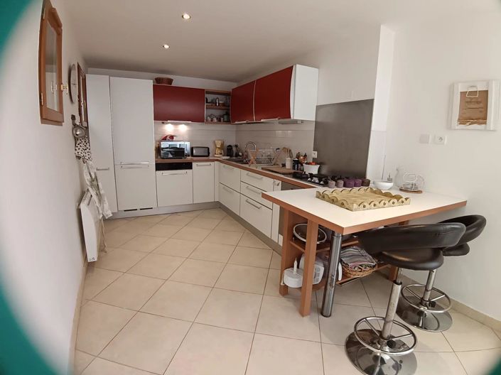 Image No.46-3 Bed House for sale