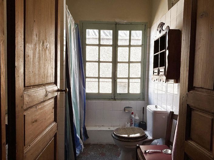 Image No.10-3 Bed House for sale