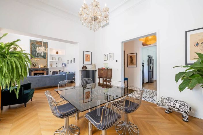 Image No.4-5 Bed House for sale