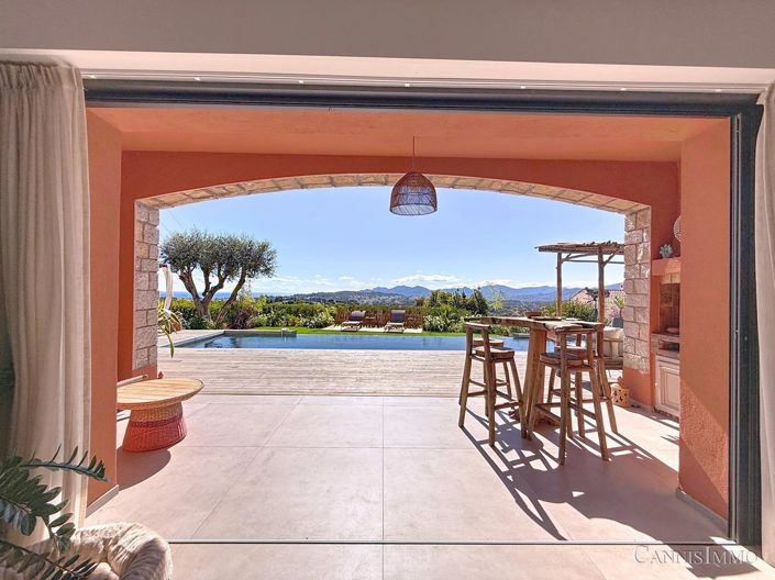 Image No.4-5 Bed House for sale