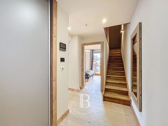 Image No.12-3 Bed Apartment for sale