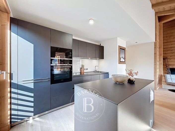 Image No.19-3 Bed Apartment for sale