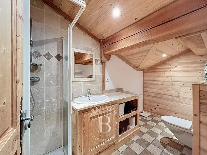 Image No.14-5 Bed Apartment for sale