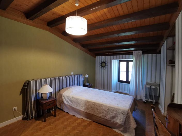 Image No.10-4 Bed House for sale