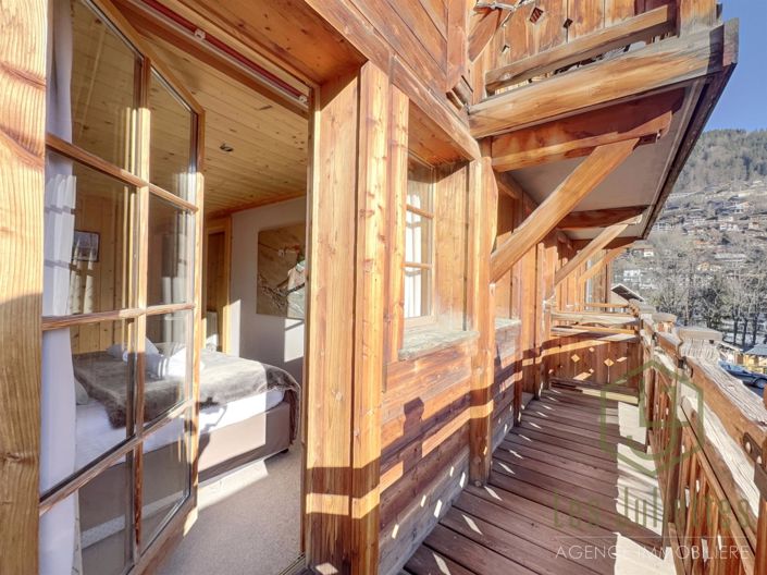 Image No.10-5 Bed Apartment for sale