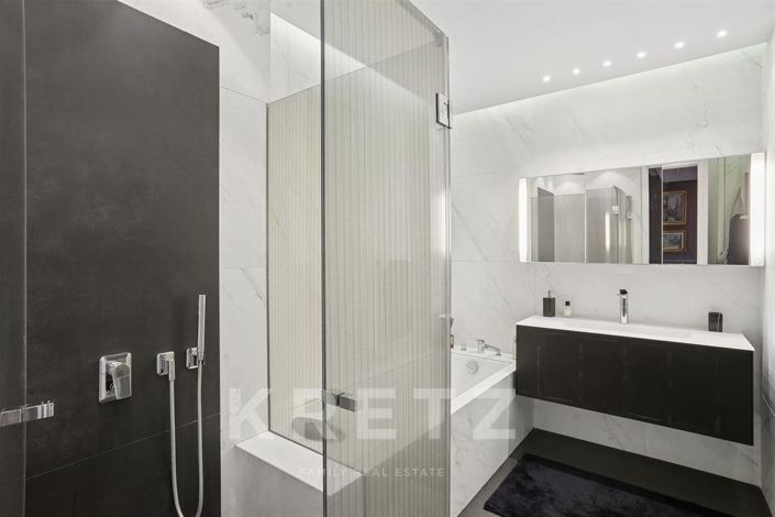 Image No.11-3 Bed Apartment for sale