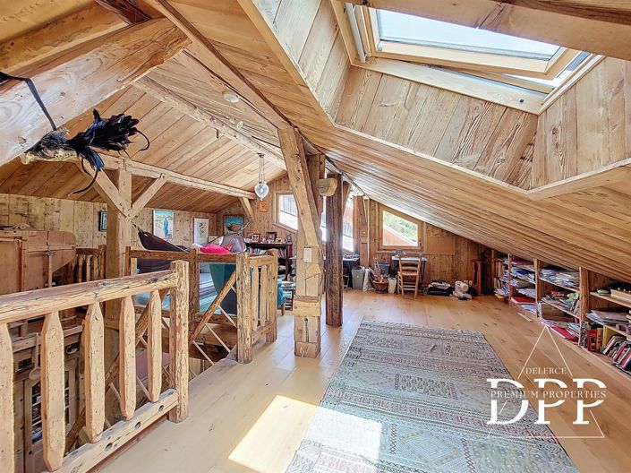 Image No.13-7 Bed House for sale