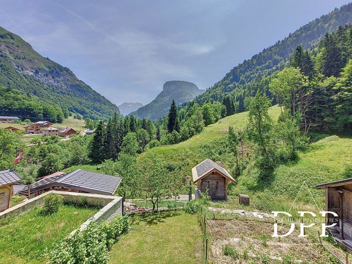 Image No.17-7 Bed House for sale