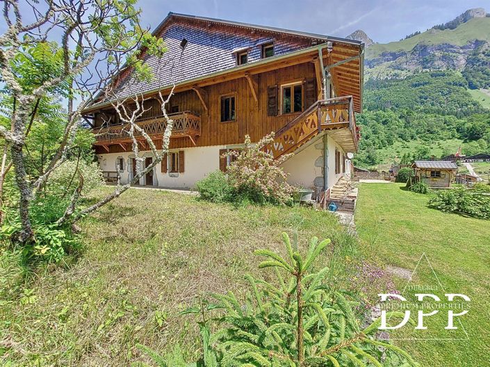 Image No.20-7 Bed House for sale