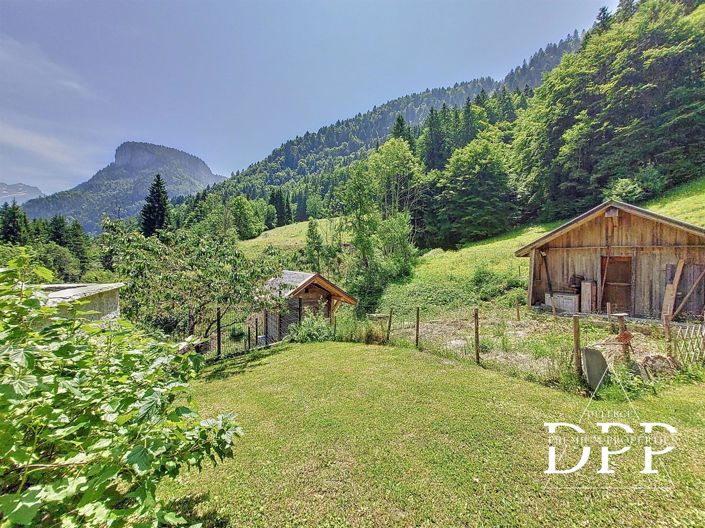 Image No.25-7 Bed House for sale