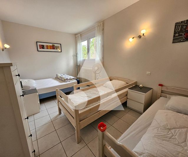 Image No.11-4 Bed House for sale