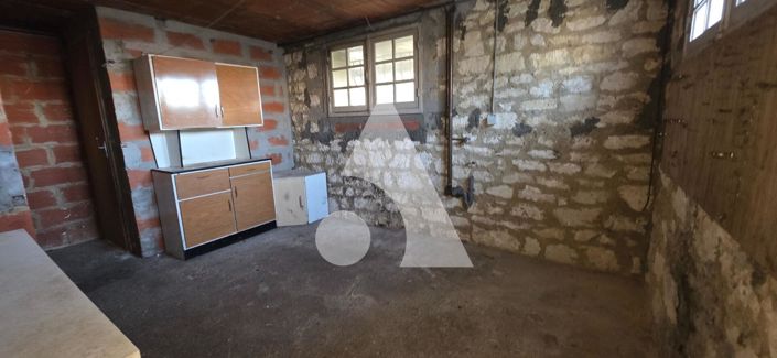 Image No.11-3 Bed House for sale