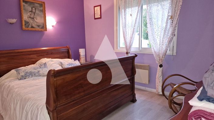 Image No.11-4 Bed House for sale