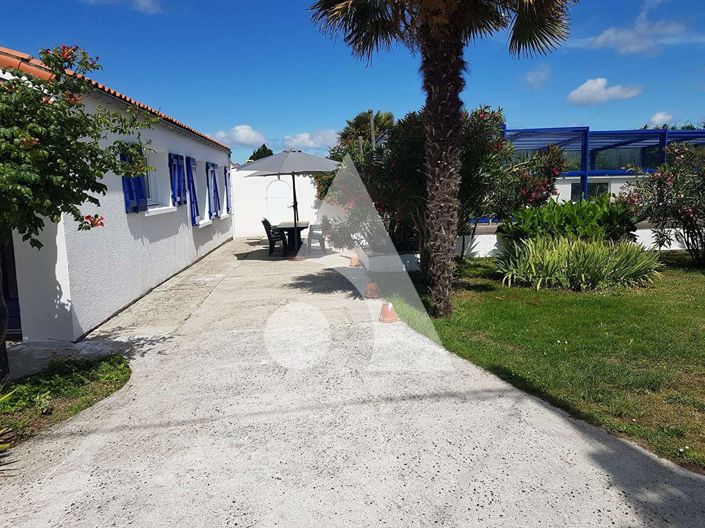 Image No.10-4 Bed House for sale