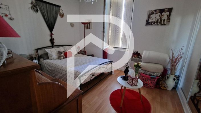 Image No.7-House for sale