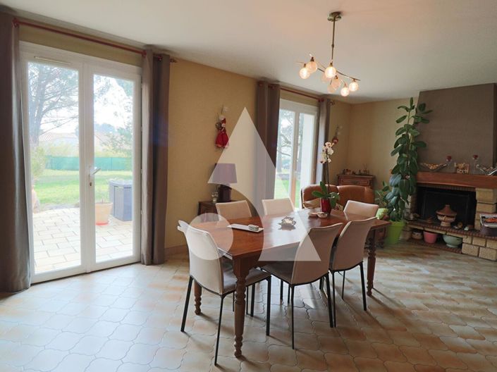 Image No.5-3 Bed House for sale