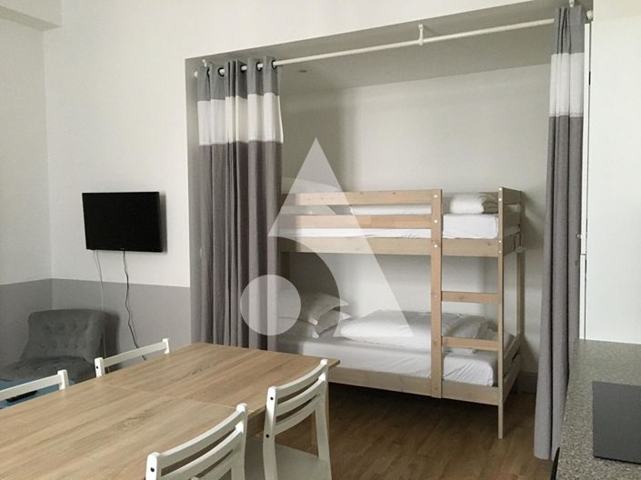 Image No.9-16 Bed Property for sale